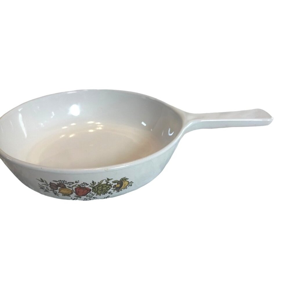 Corning Ware  Le Persil 1 1/3 pint approximate No lid No chips or cracks‎